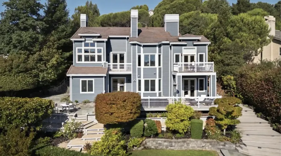 100 Monterey Dr, Tiburon, California, United States, 5 Bedrooms Bedrooms, ,4.5 BathroomsBathrooms,Residential,For Sale,1946443